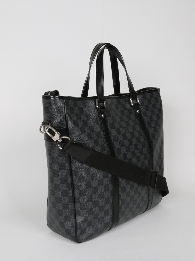 louis vuitton tadao damier graphite