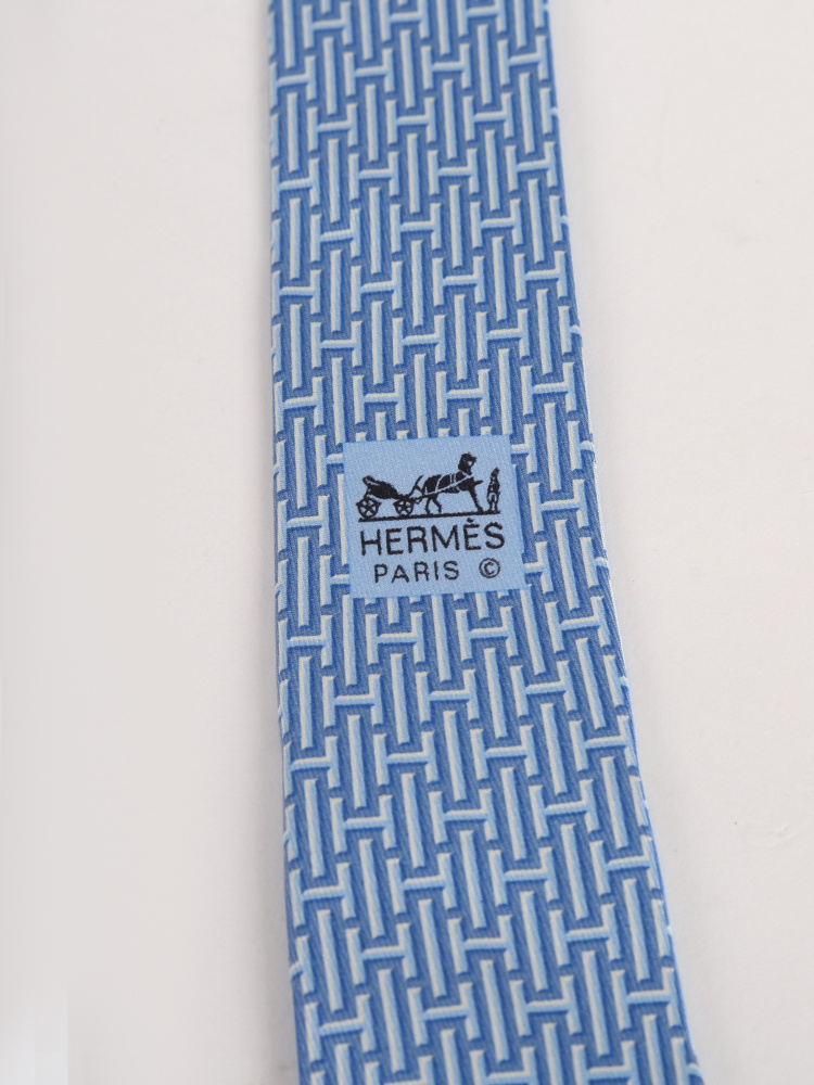 light blue hermes tie