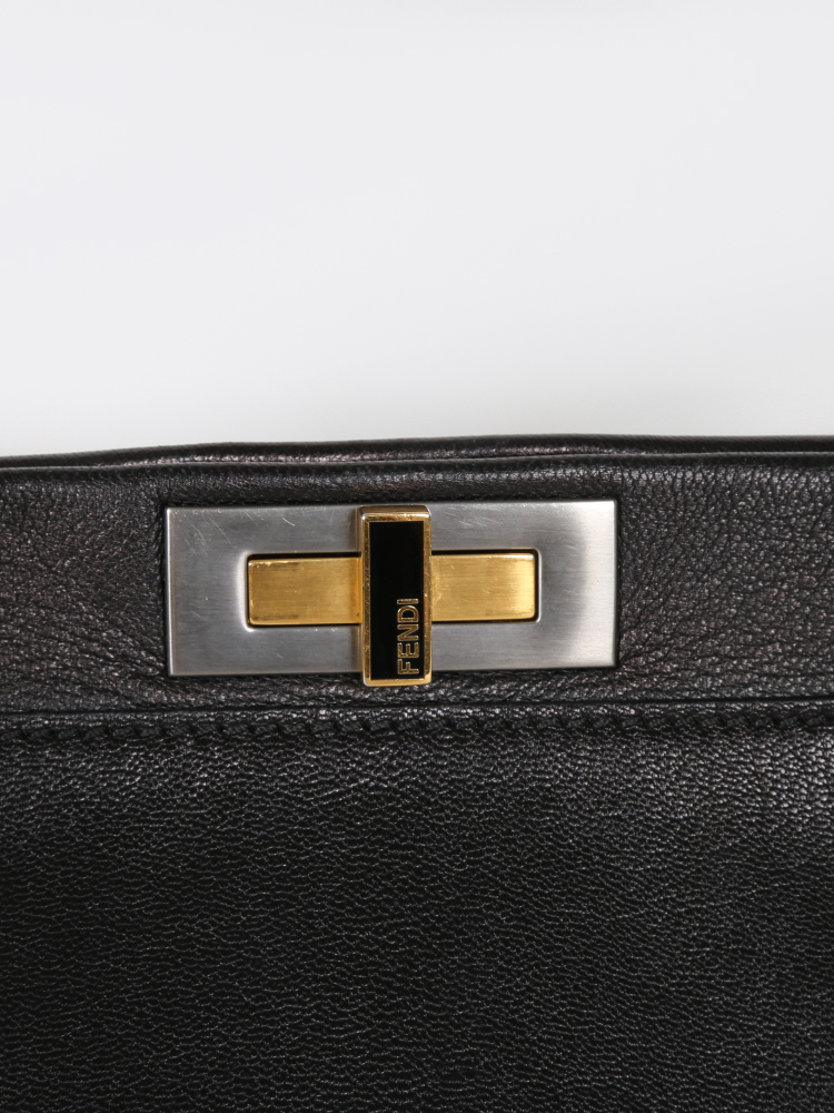 Peekaboo leather handbag Fendi Black in Leather - 37284288