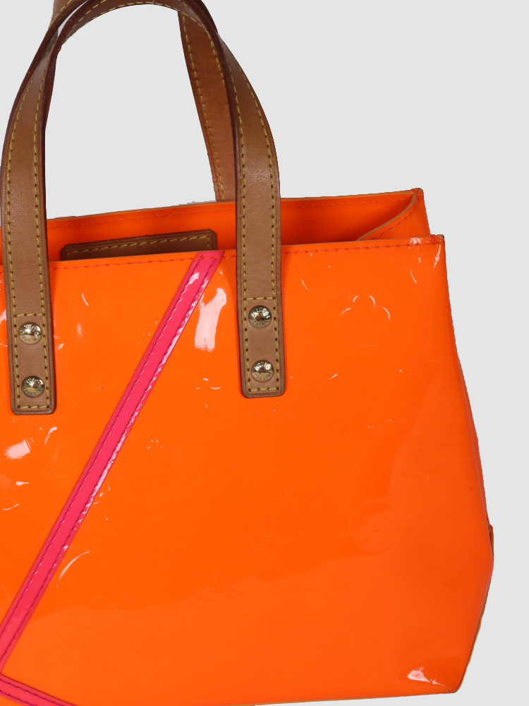 Louis Vuitton Rob Wilson Orange Monogram Vernis Fluo Neon Reade PM Tote Bag  For Sale at 1stDibs