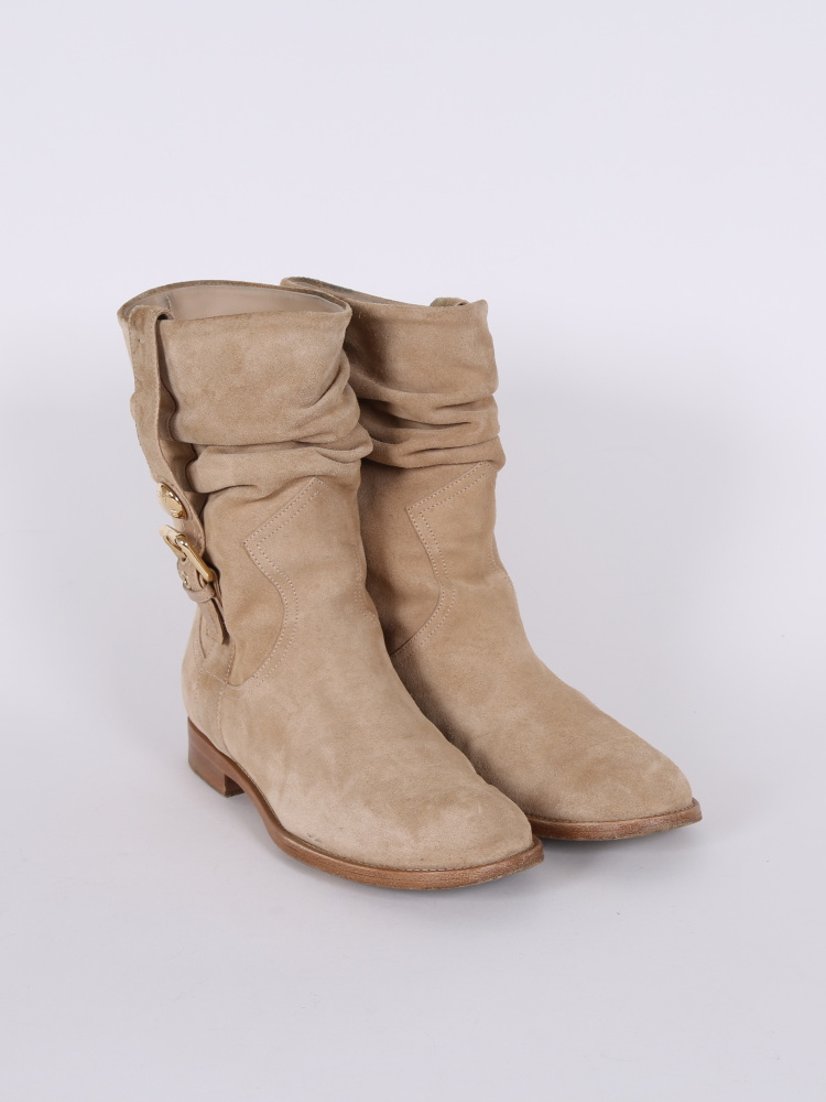 Ankle boots Louis Vuitton Beige size 10 US in Suede - 26166640