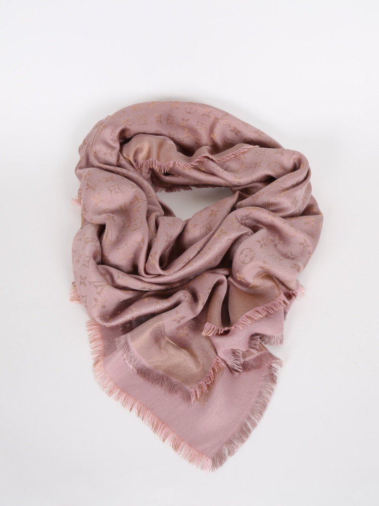 Louis Vuitton monogram shine shawl rose velours – Lady Clara's