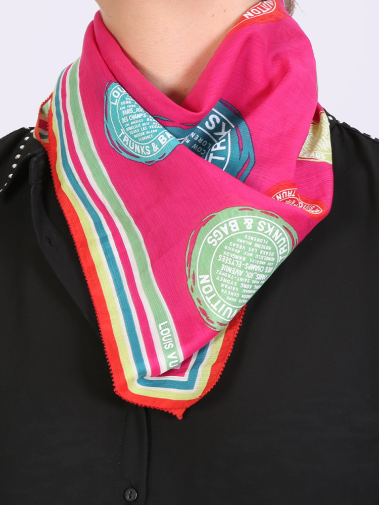 louis vuitton handbag with scarf
