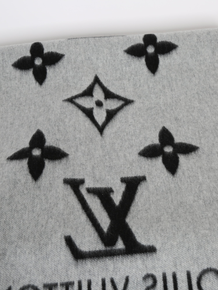 LOUIS VUITTON Cashmere Monogram Reykjavik Scarf Black 677558