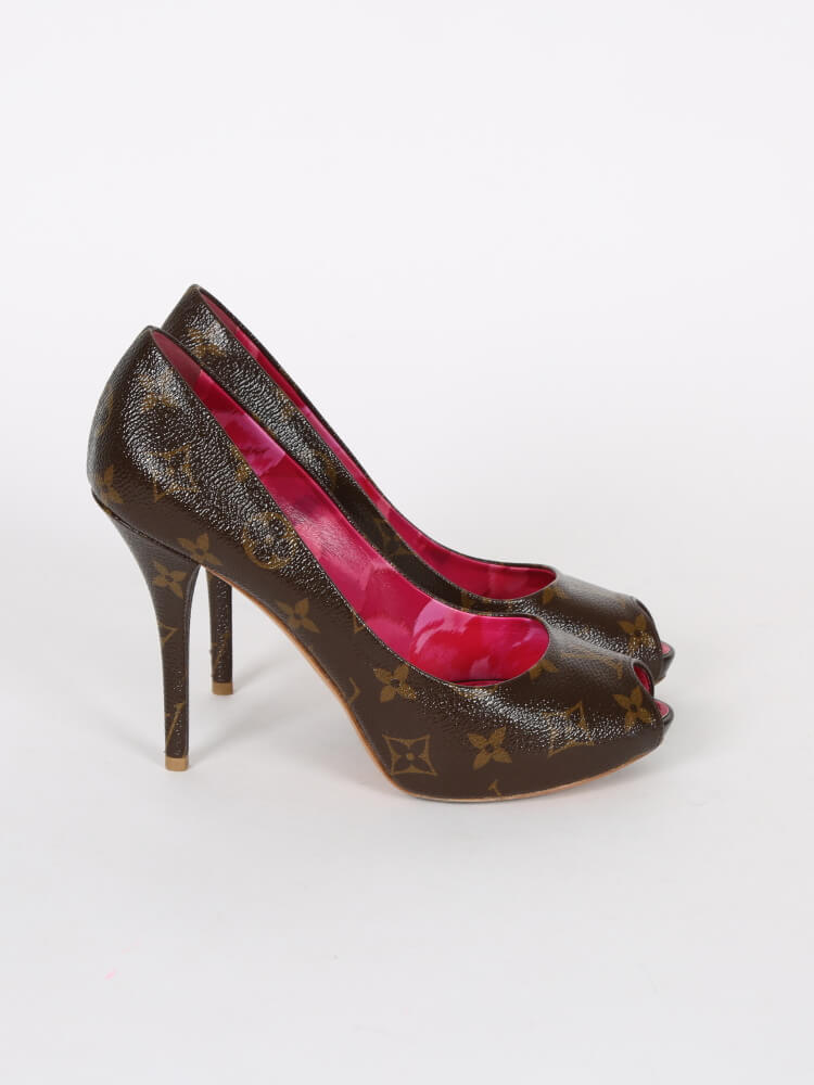 💯% Authentic LV Monogram Rosemary Open Toe Heels, Luxury, Sneakers &  Footwear on Carousell