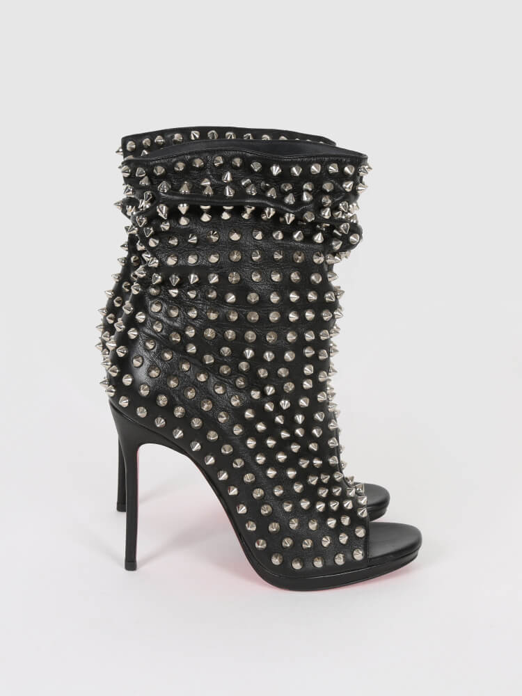 christian louboutin guerilla black