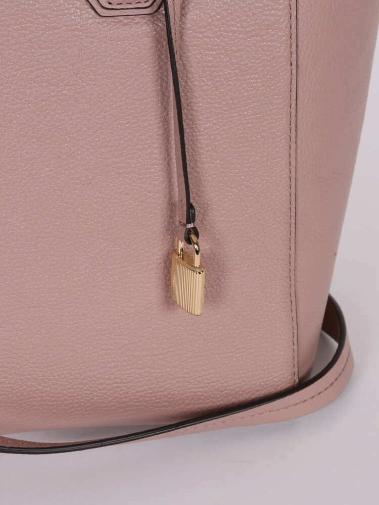 Michael Kors Mercer Pink Gold hardware Leather ref.665502 - Joli Closet
