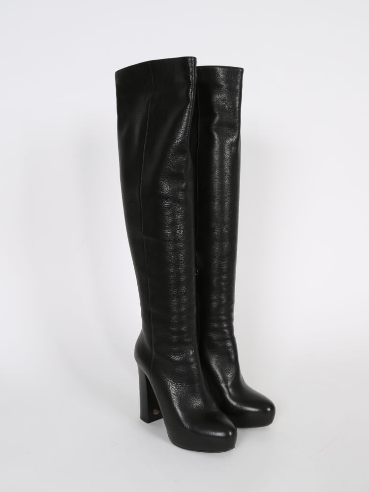 prada cervo boots