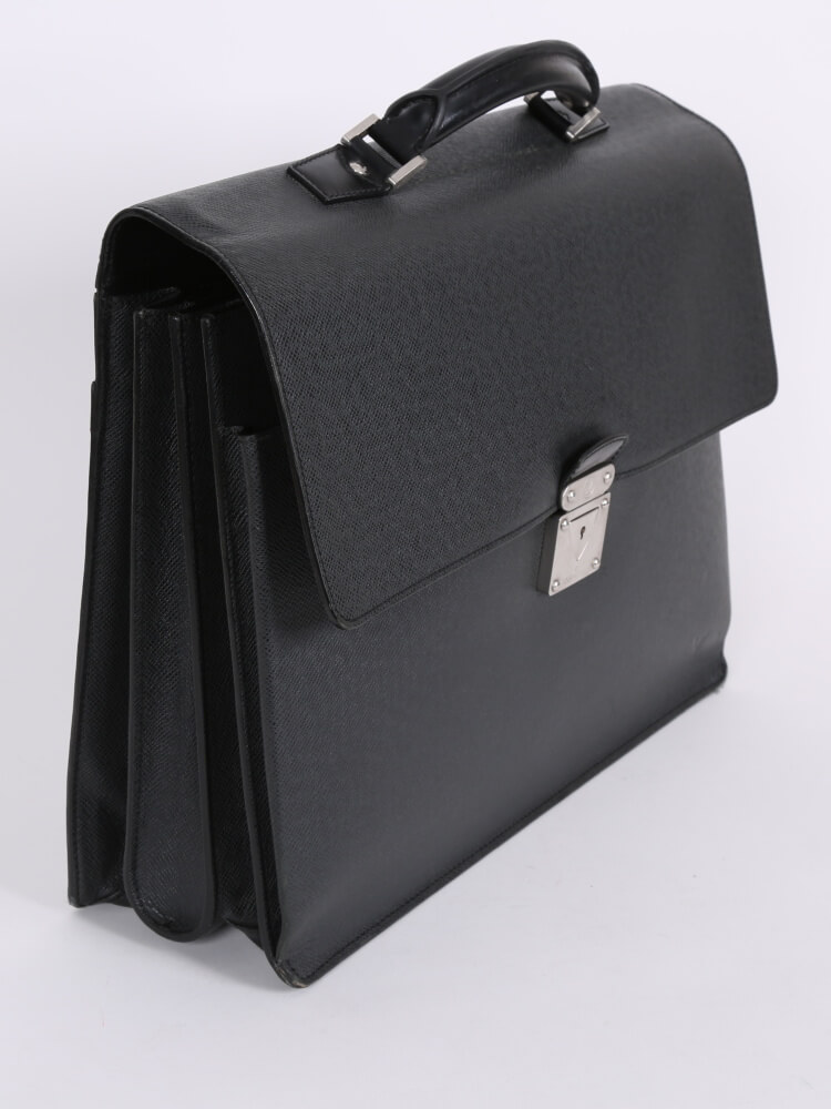 Louis Vuitton Neo Robusto 3 Briefcase Taiga Leather at 1stDibs