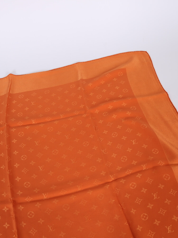 Châle monogram silk scarf Louis Vuitton Orange in Silk - 20551192