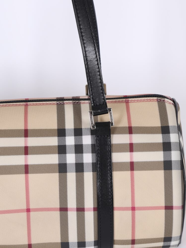 Burberry hotsell papillon bag