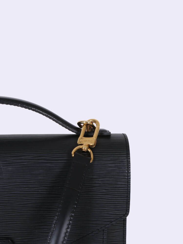 Monceau leather handbag Louis Vuitton Black in Leather - 34220210