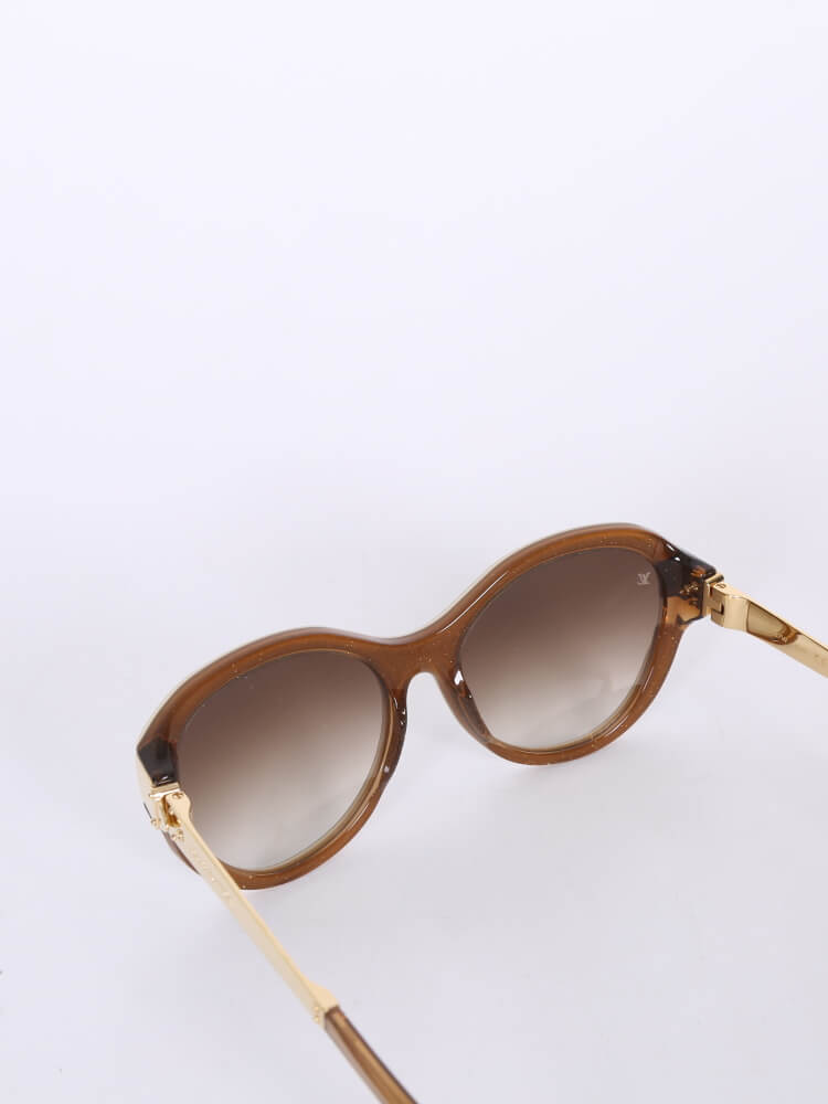 LOUIS VUITTON Petit Soupcon Cat Eye Sunglasses Louis Vuitton Gold/Brown  Z0487W