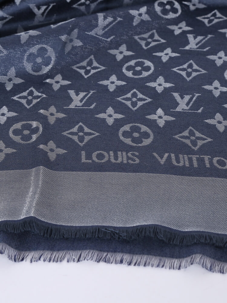 Louis Vuitton Lurex Monogram Shine Shawl (SHF-20271) – LuxeDH