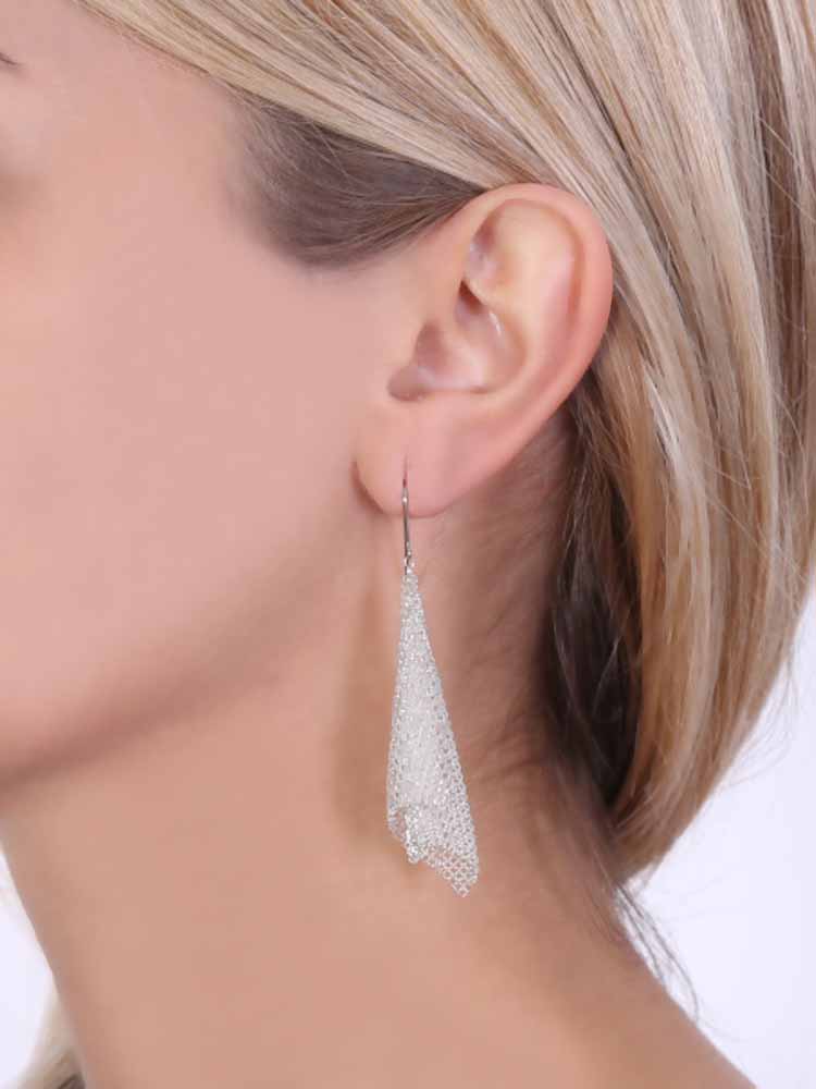 elsa peretti mesh earrings