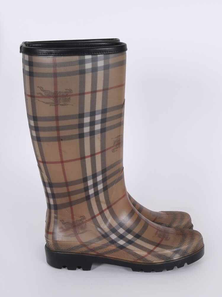 burberry haymarket check rain boots