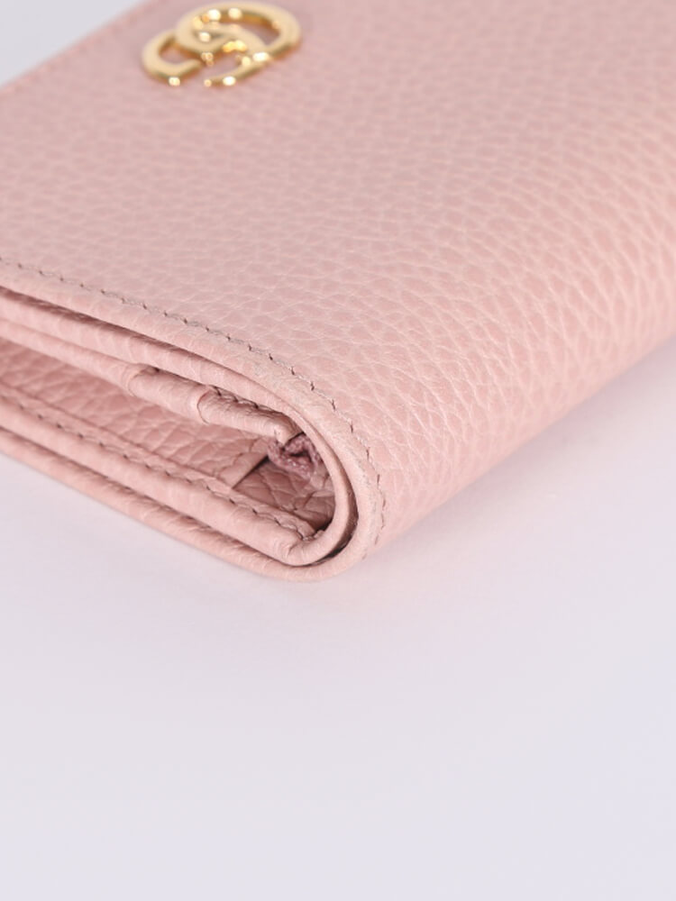 GG Marmont keychain card case in light pink leather