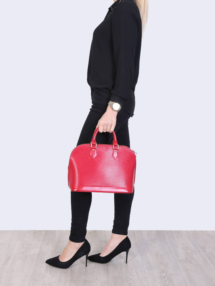 Louis Vuitton Alma PM Epi Leather Castilian Red www.luxurybags.eu