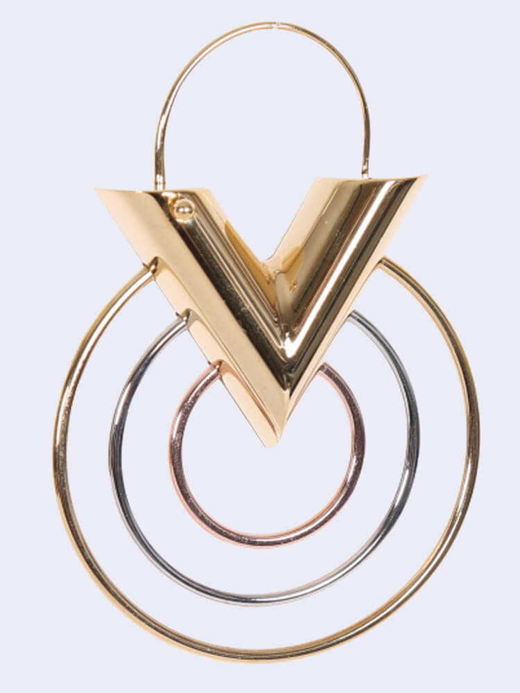 Essential v earrings Louis Vuitton Gold in Gold plated - 23039219