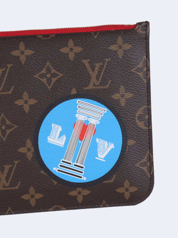 Louis Vuitton Monogram Canvas World Tour Pochette (SHF-23069) – LuxeDH