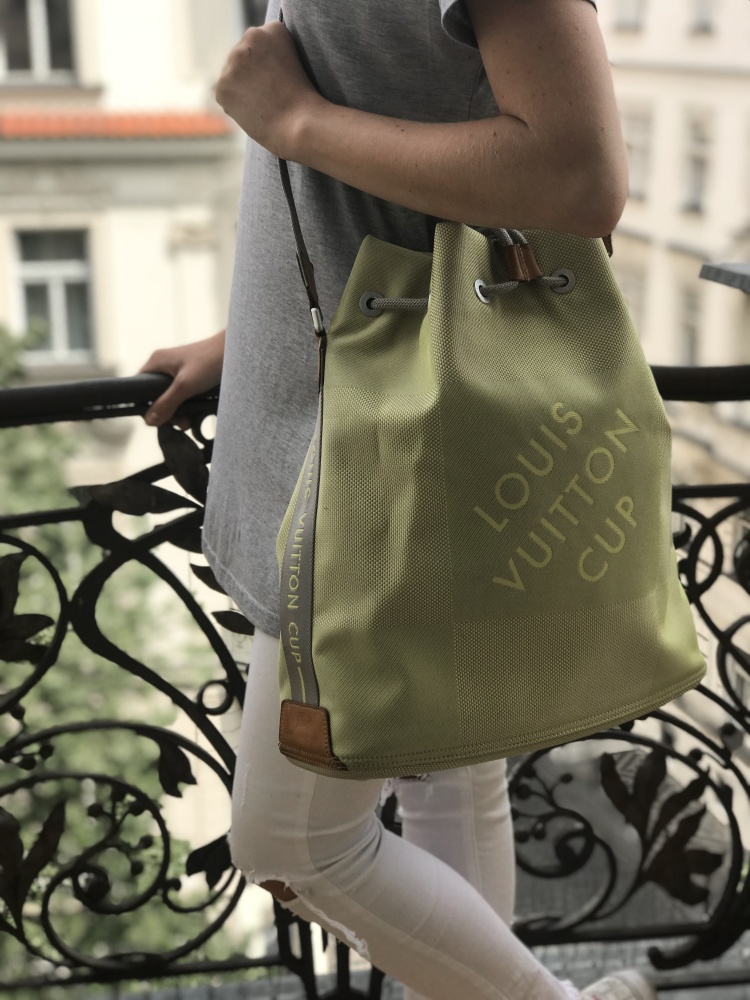 Louis Vuitton Editions Limitées Shoulder bag 371644  Collector Square