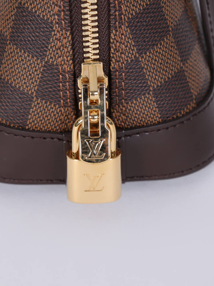 Bortset Pudsigt Kritisk Louis Vuitton - Alma BB Damier Ebene Canvas | www.luxurybags.eu