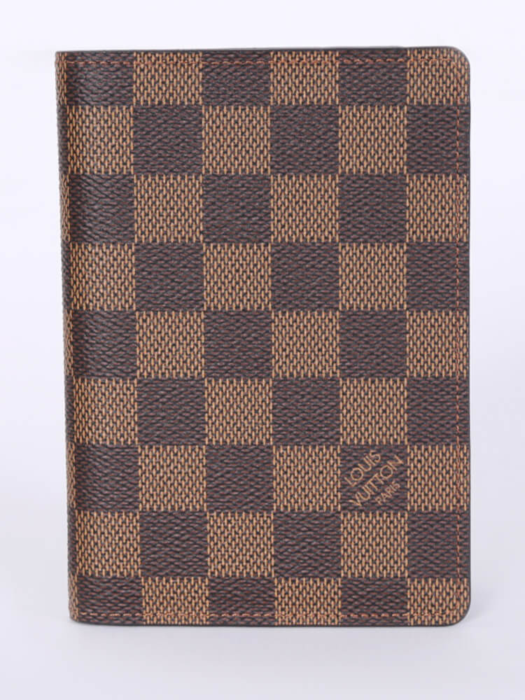 Louis Vuitton Passport Cover N64412 (Damier Ebene), Luxury, Accessories on  Carousell