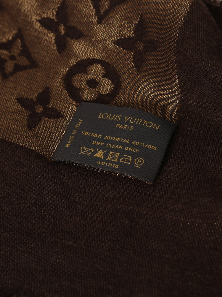 Louis Vuitton Lurex Monogram Shine Shawl (SHF-20271) – LuxeDH