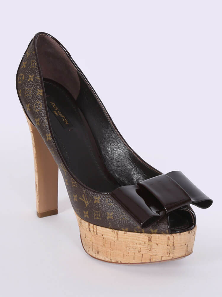 Louis Vuitton Monogram Canvas Cork Rivoli Peep Toe Platform Pumps - Si –  LuxeDH