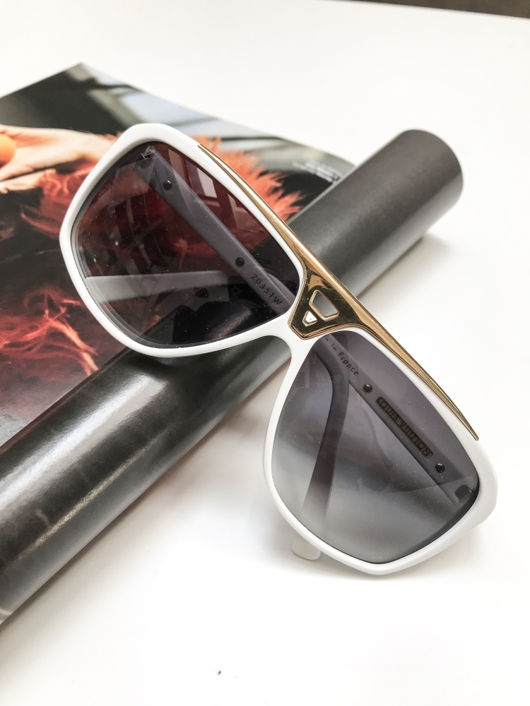 Louis Vuitton Evidence sunglasses Z0351W/ White/gold