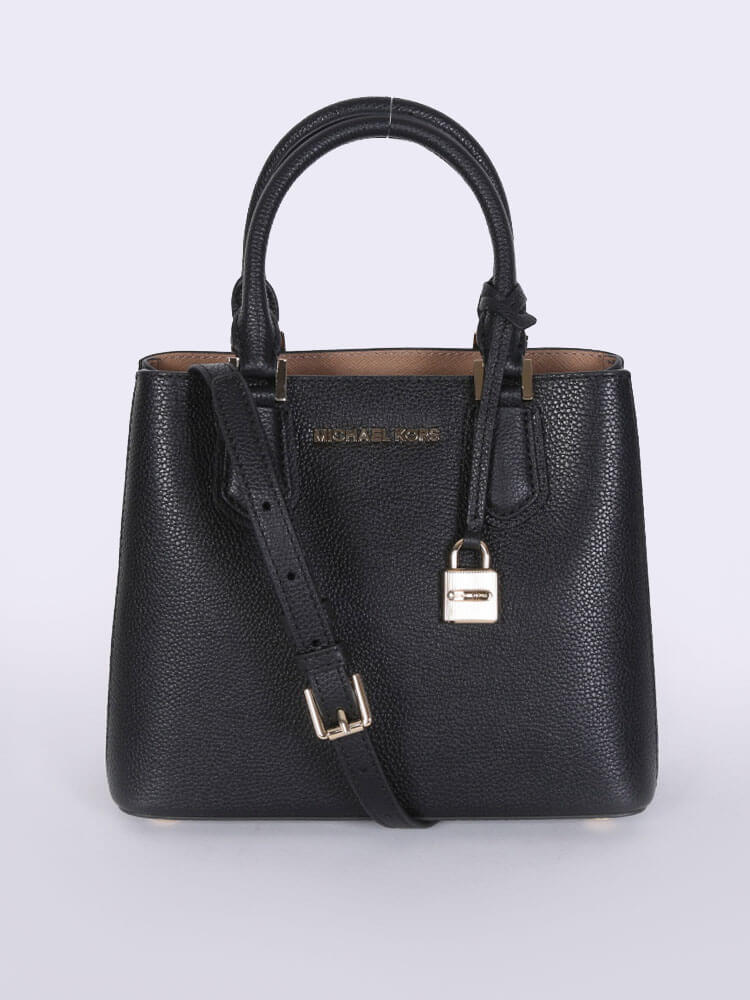 Michael Kors Adele Messenger Black www.luxurybags.eu