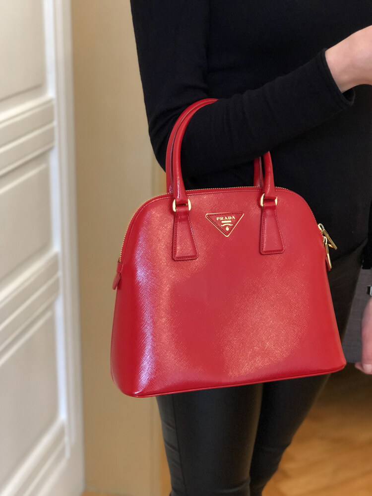 Prada Vernice Saffiano Lux Top Handle Bag Rosso www.luxurybags.eu