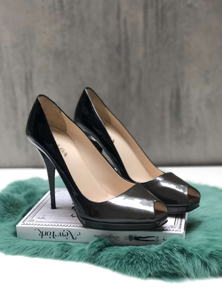 Prada Ombre Patent Leather Open Toe Pumps Black 38 5 www.luxurybags.eu