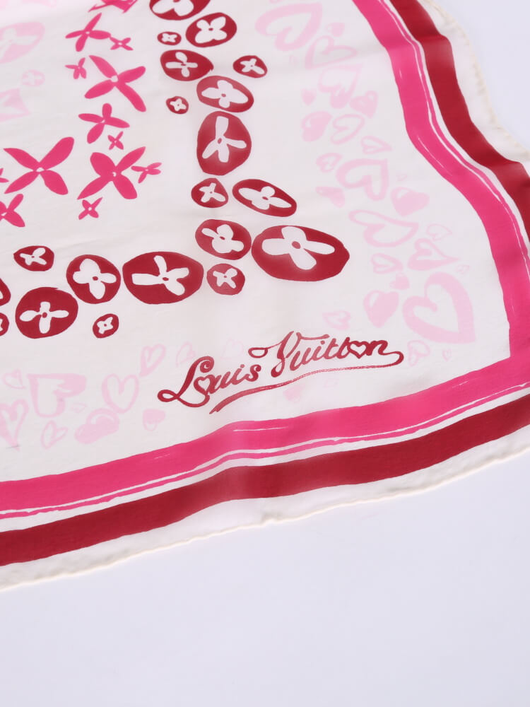 Louis Vuitton Pink Silk Square Scarf – Elite HNW - High End Watches,  Jewellery & Art Boutique