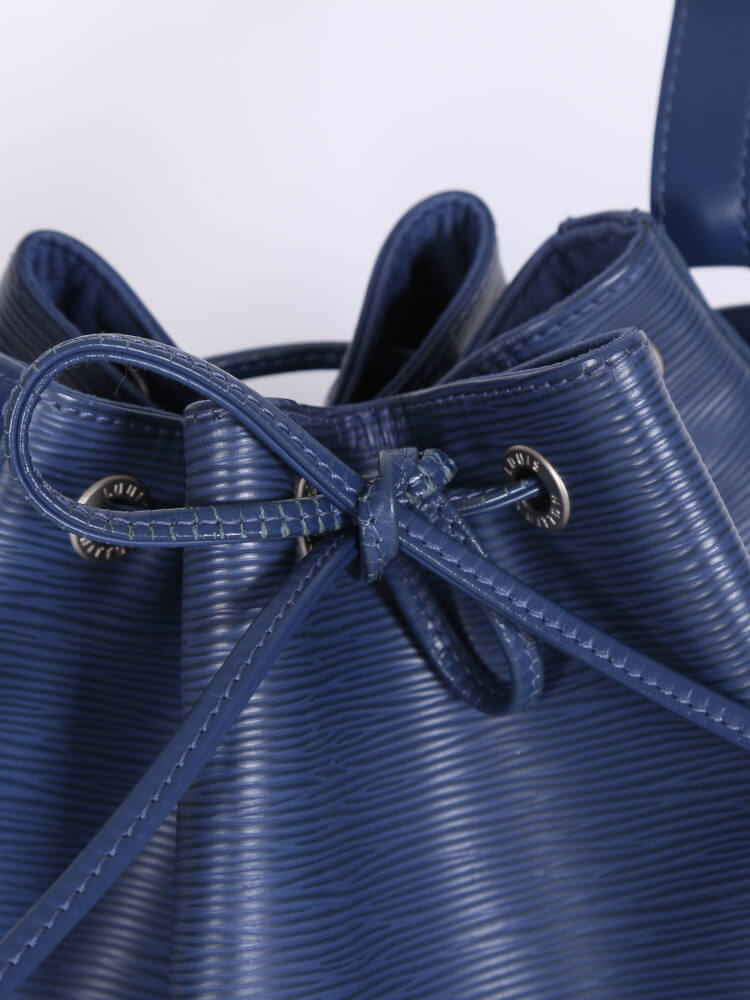 Louis Vuitton - Petit Noé Epi Leather Myrtille