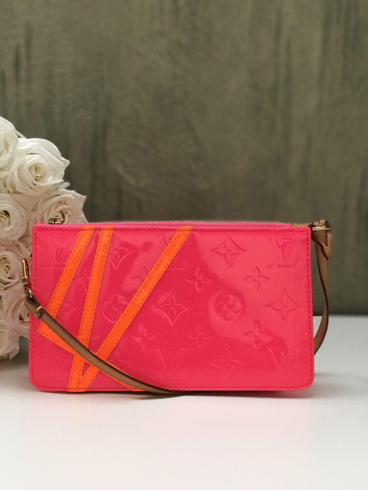 Louis Vuitton, Bags, Louis Vuitton Robert Wilson Fluo Neon Pink Vernis Lexington  Pochette