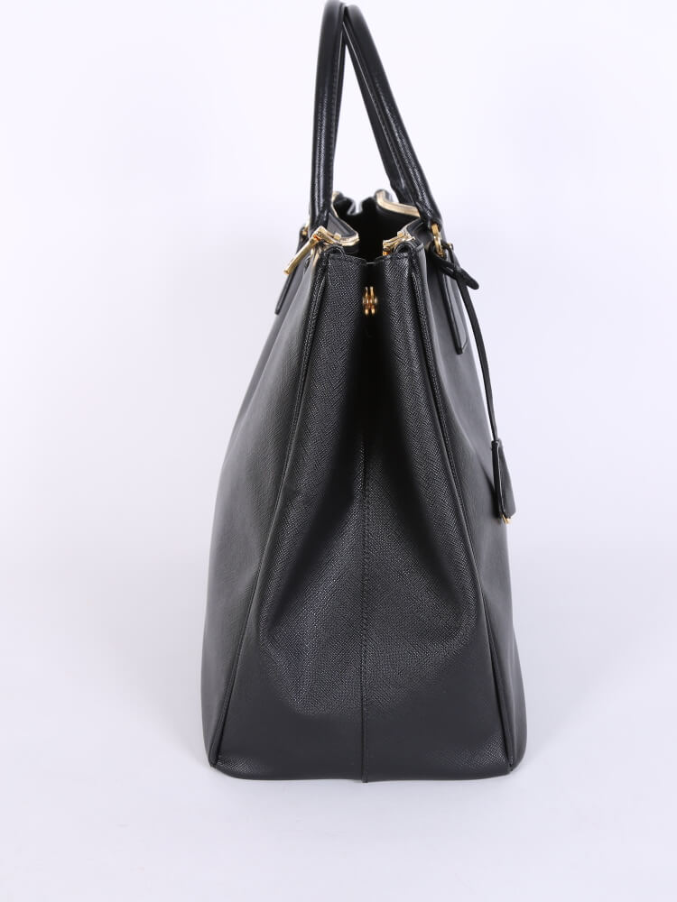 $79 Yoox Leather bag review (Prada Saffiano tote look for less) - Extra  Petite