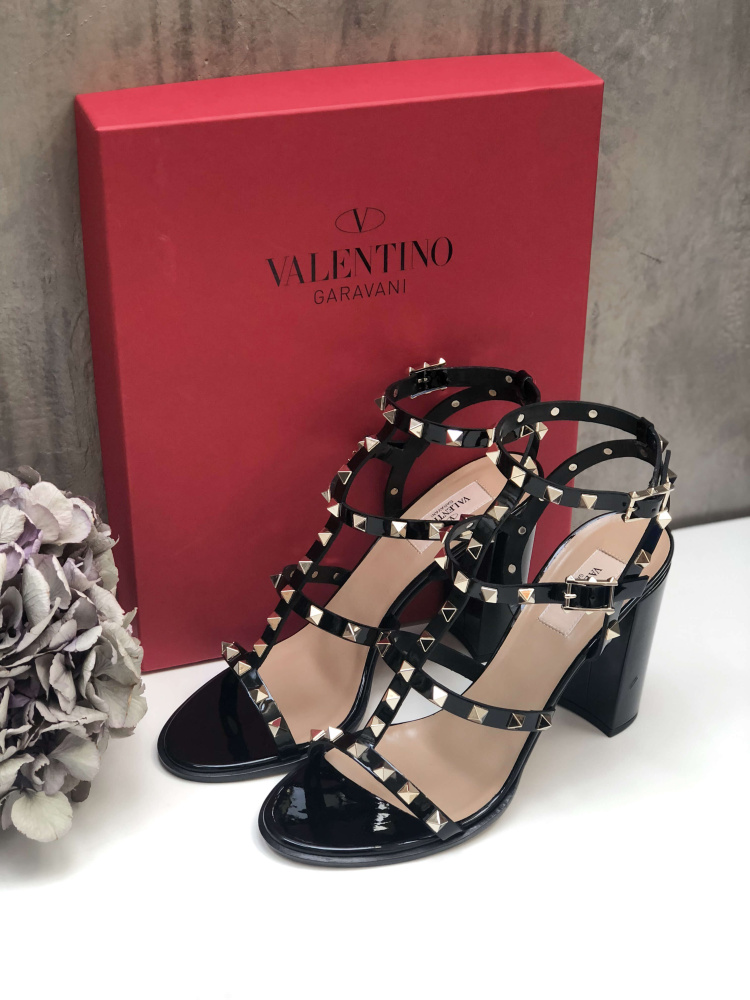 valentino rockstud sandals 41