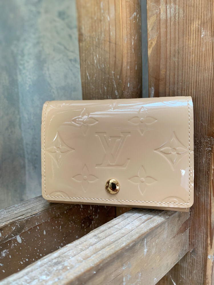 louis vuitton business card holder monogram