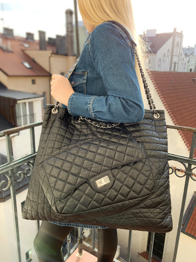 chanel reissue aged calfskin