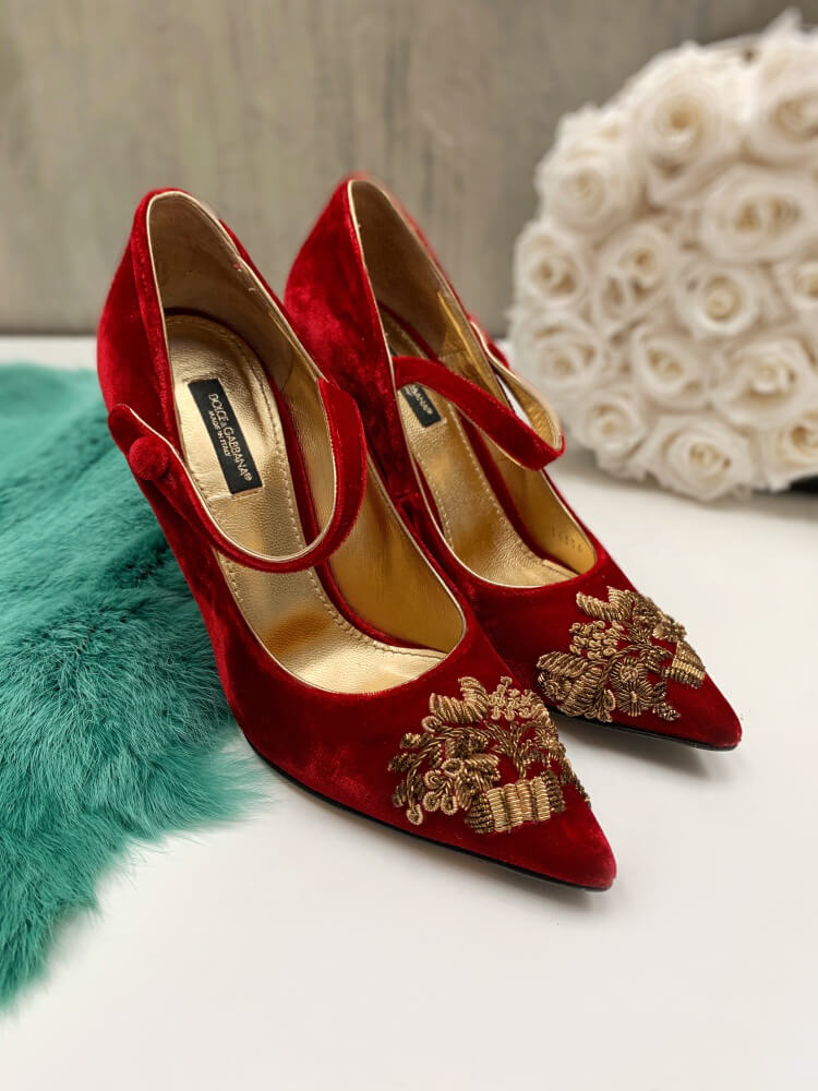 Dolce & Gabbana - Mary Jane Embroidered Velvet Pumps Royal Red 36 |  