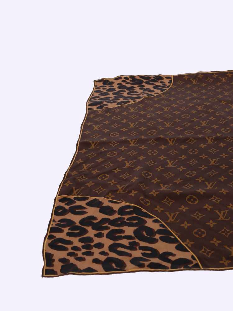 LOUIS VUITTON Silk Leopard Monogram Square Scarf 1120565