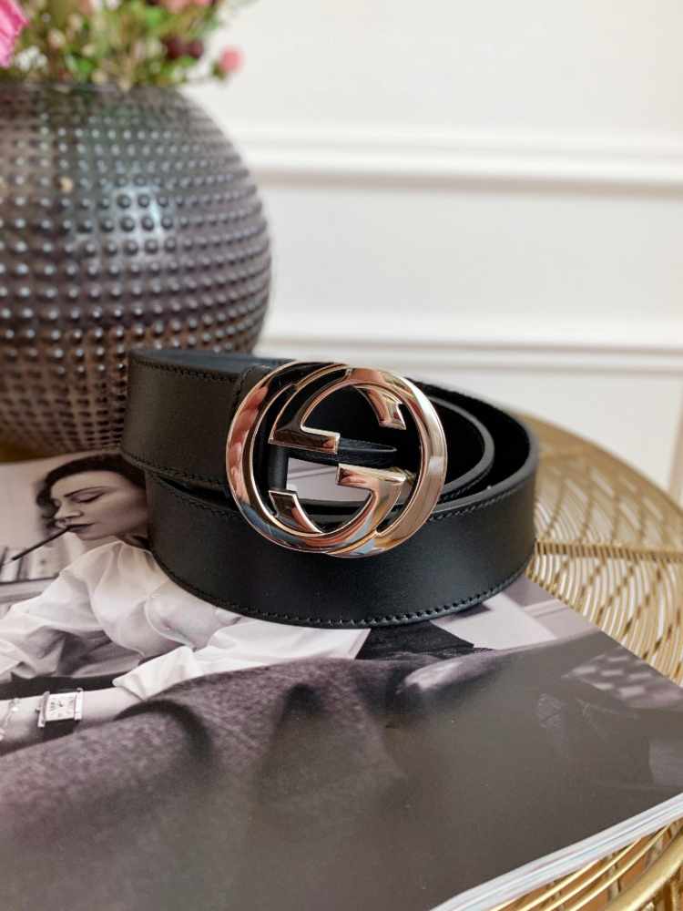 Gucci GG Buckle Leather Belt