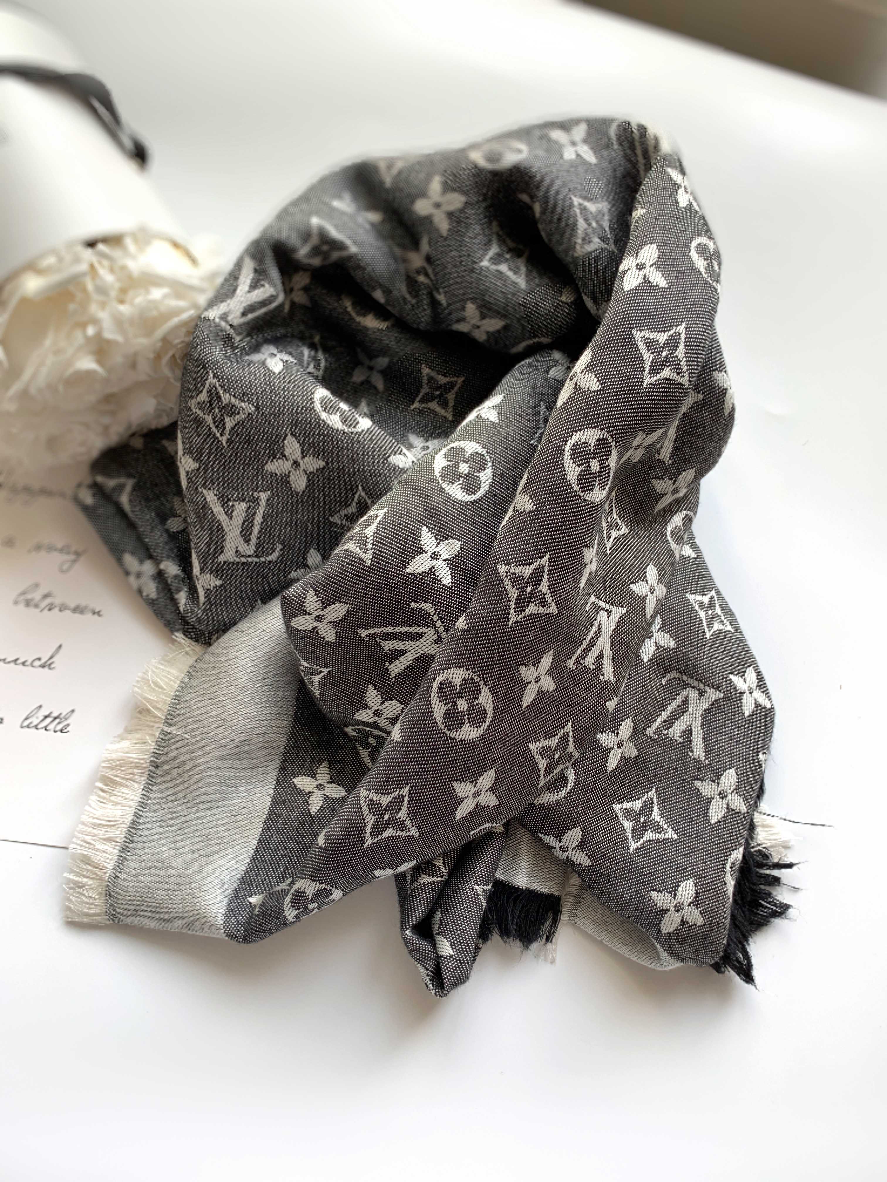 Louis Vuitton Monogram Denim Shawl in Noir