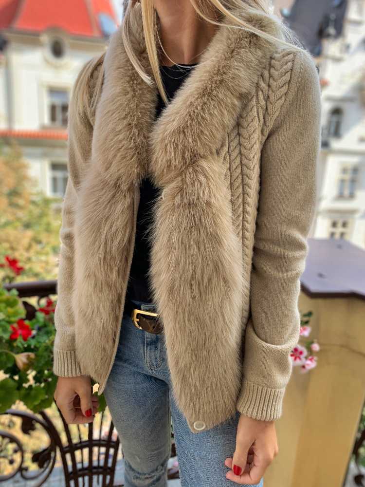 Louis Vuitton Cashmere Knit & Fur Scarves