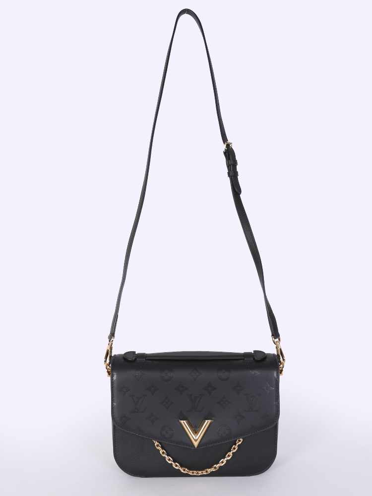 Louis Vuitton Noir Very Saddle Bag