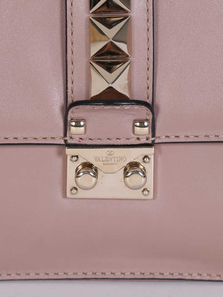 Valentino - Rockstud Calfskin Chain Flap Bag Nude