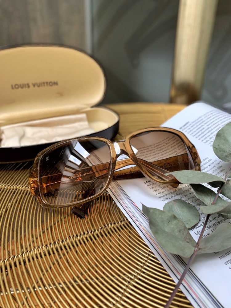 Louis Vuitton - Obsession Carré Glitter Acetate Sunglasses Gold