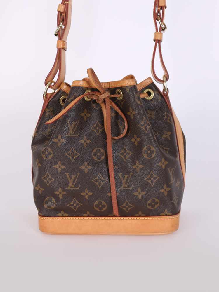 Noé BB Monogram Canvas - Handbags