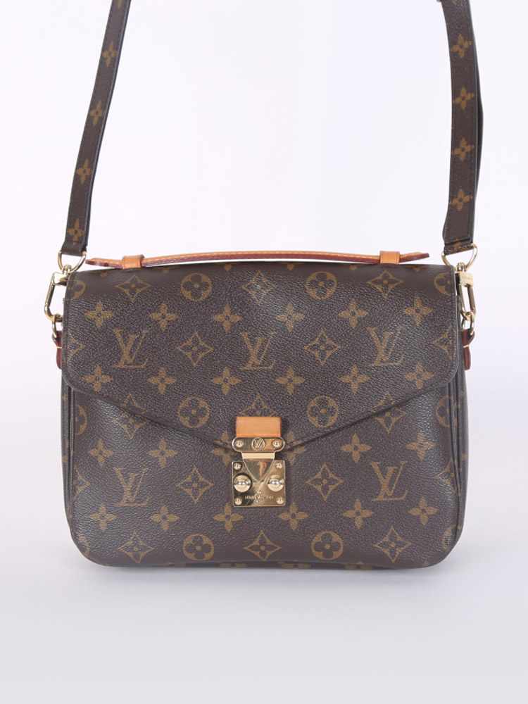 Louis Vuitton Womens Pochette Metis Monogram Canvas – Luxe Collective